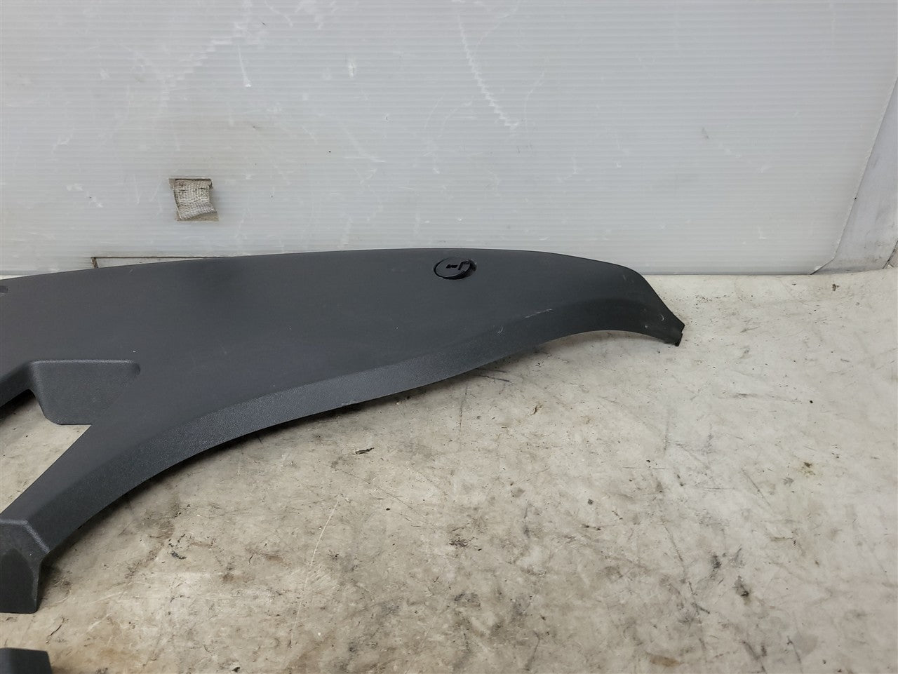 Used OEM 2016-2024 CAMARO TAIL LAMP LIGHT COVER CLOSE OUT FILLER, actual item photo 9