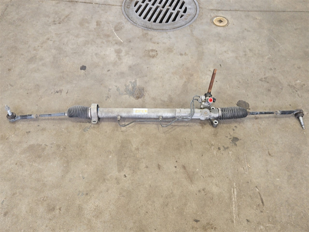 Used OEM 2010-2015 CAMARO POWER STEERING RACK & PINION, actual item photo 3