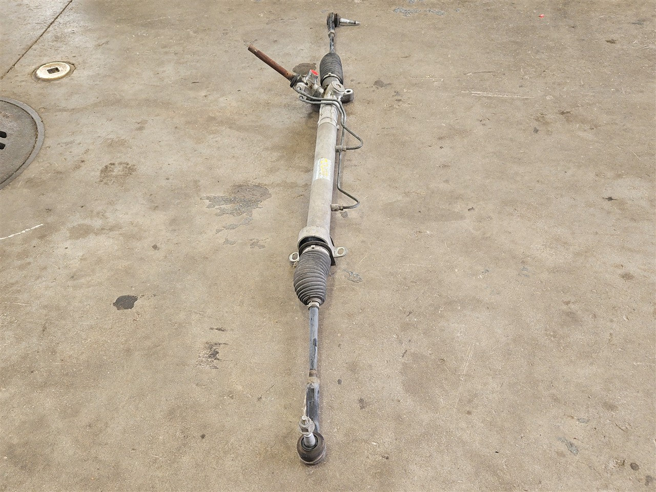 Used OEM 2010-2015 CAMARO POWER STEERING RACK & PINION, actual item photo 4