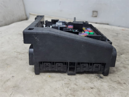 Used OEM 2018 CAMARO ENGINE BAY FUSE BOX RELAY JUNCTION 84315889, actual item photo 5