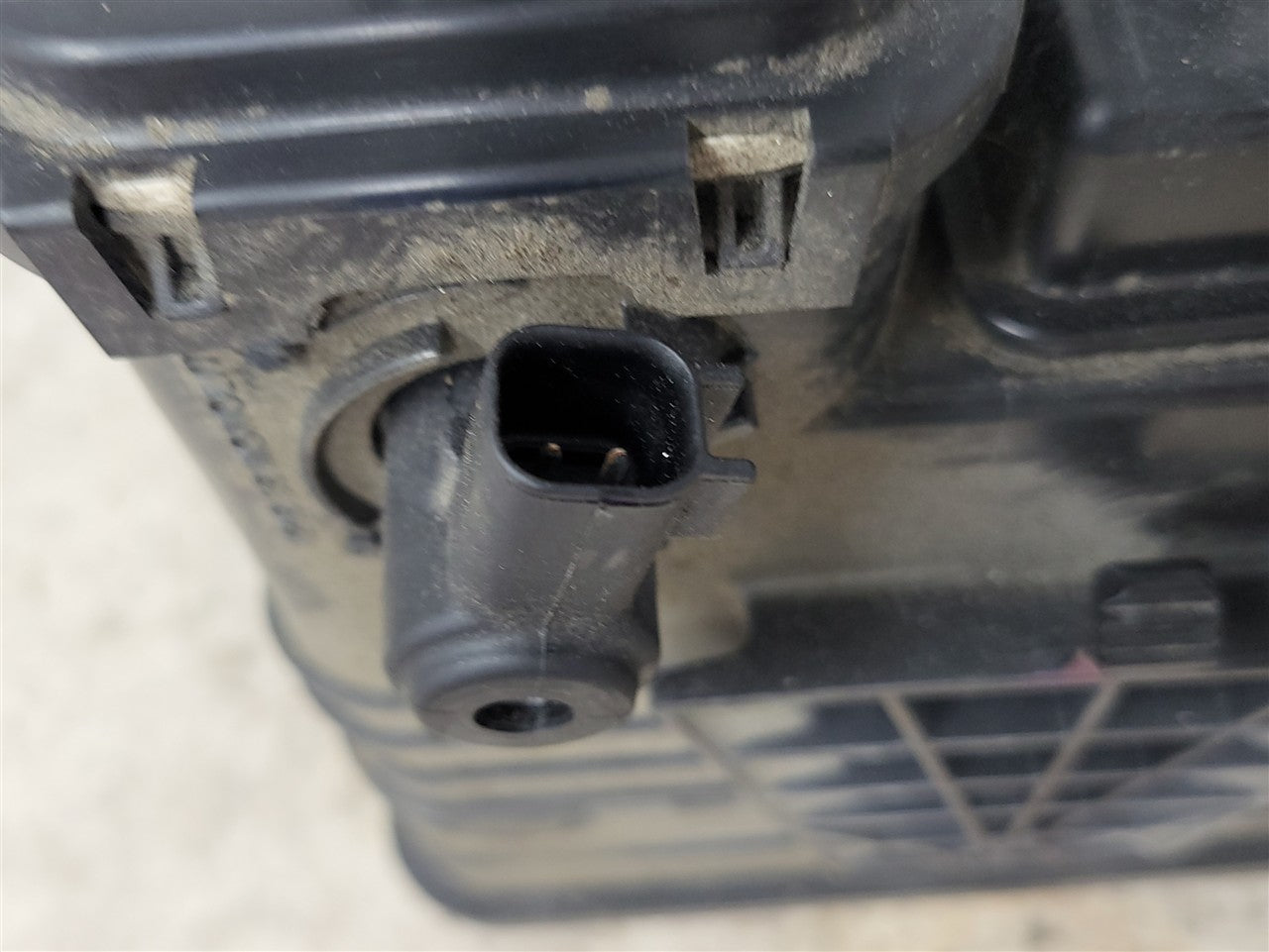 Used OEM 2016-2024 CAMARO WINDSHIELD WIPER MOTOR & LINKAGE FRONT 41K, actual item photo 10