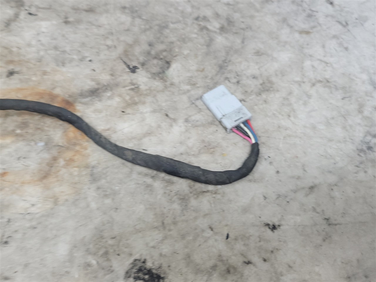 Used OEM 2018 CAMARO REAR VIEW BACKUP CAMERA 84299277, actual item photo 8