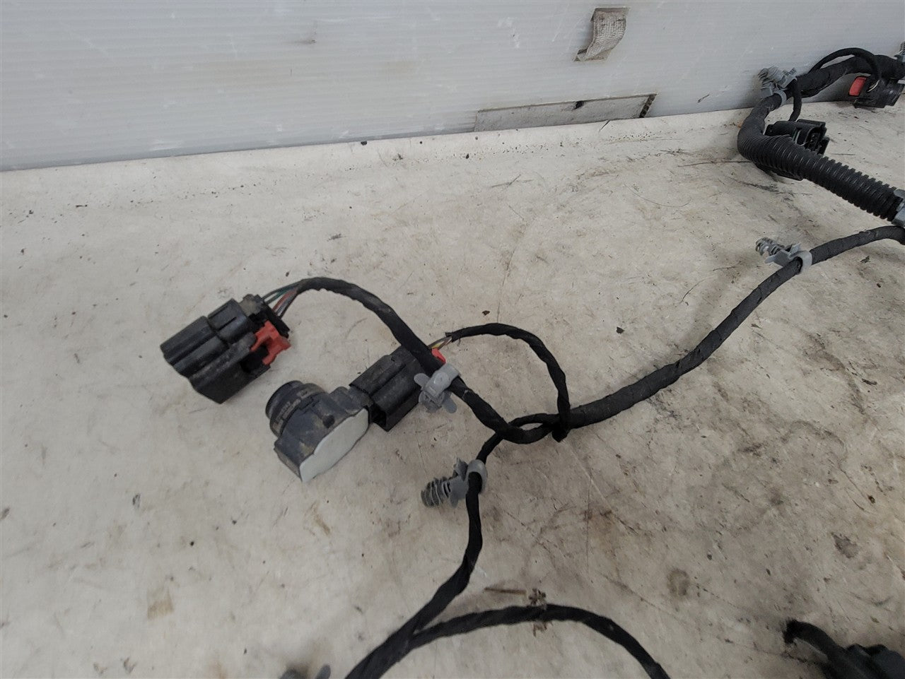 Used OEM 2019-2024 CAMARO REAR BUMPER WIRING HARNESS WITH PARK, actual item photo 5