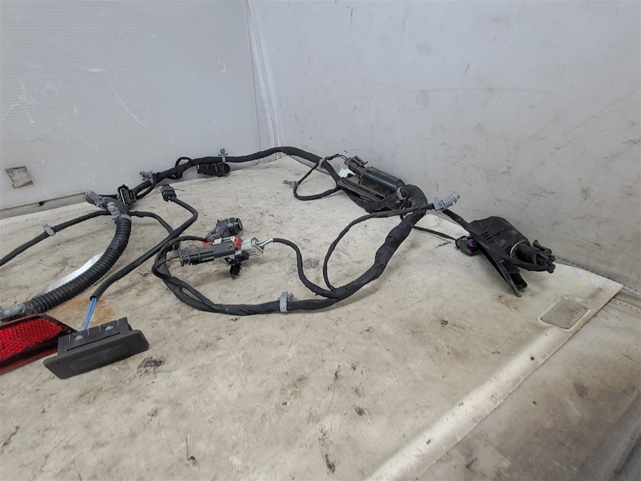 Used OEM 2019-2024 CAMARO REAR BUMPER WIRING HARNESS WITH PARK, actual item photo 9