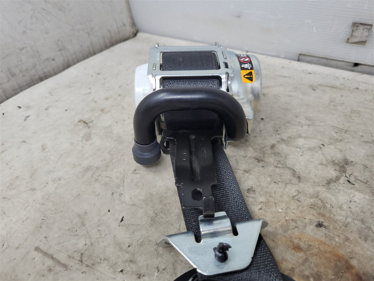Used OEM 2022-2026 SIERRA SILVERADO FRONT DRIVER LH SEATBELT, actual item photo 6