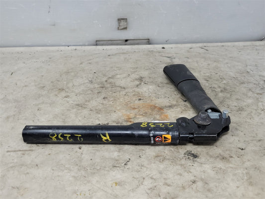 Used OEM 2016-2024 CAMARO SEAT BELT PRETENSIONER FRONT PASSENGER RH, actual item photo 2