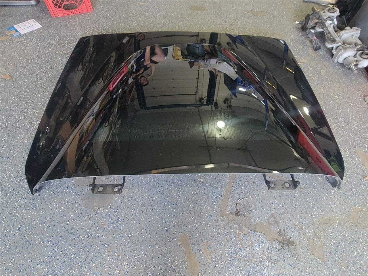 Used OEM 2005-2013 CORVETTE C6 REAR DECKLID WITH GLASS BLACK, actual item photo 6