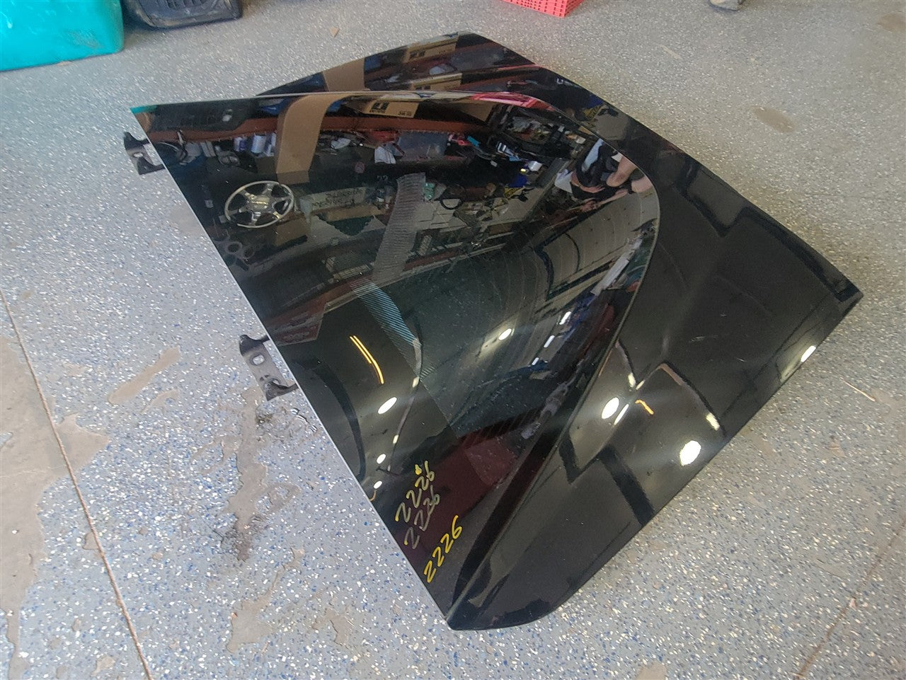 Used OEM 2005-2013 CORVETTE C6 REAR DECKLID WITH GLASS BLACK, actual item photo 7