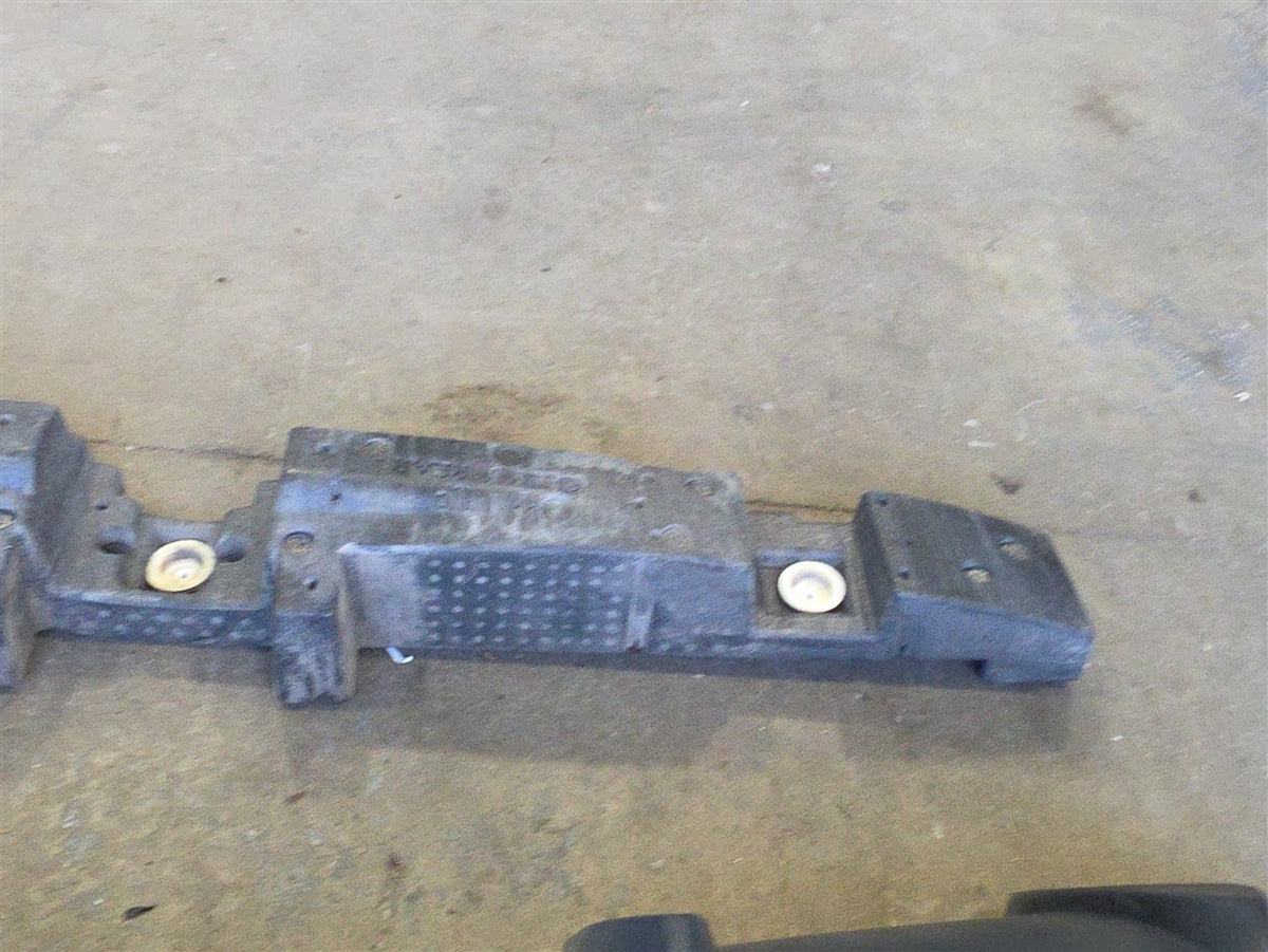 Used OEM 2005-2013 CORVETTE C6 REAR BUMPER ASSEMBLY WITH TAIL LIGHTS, actual item photo 8