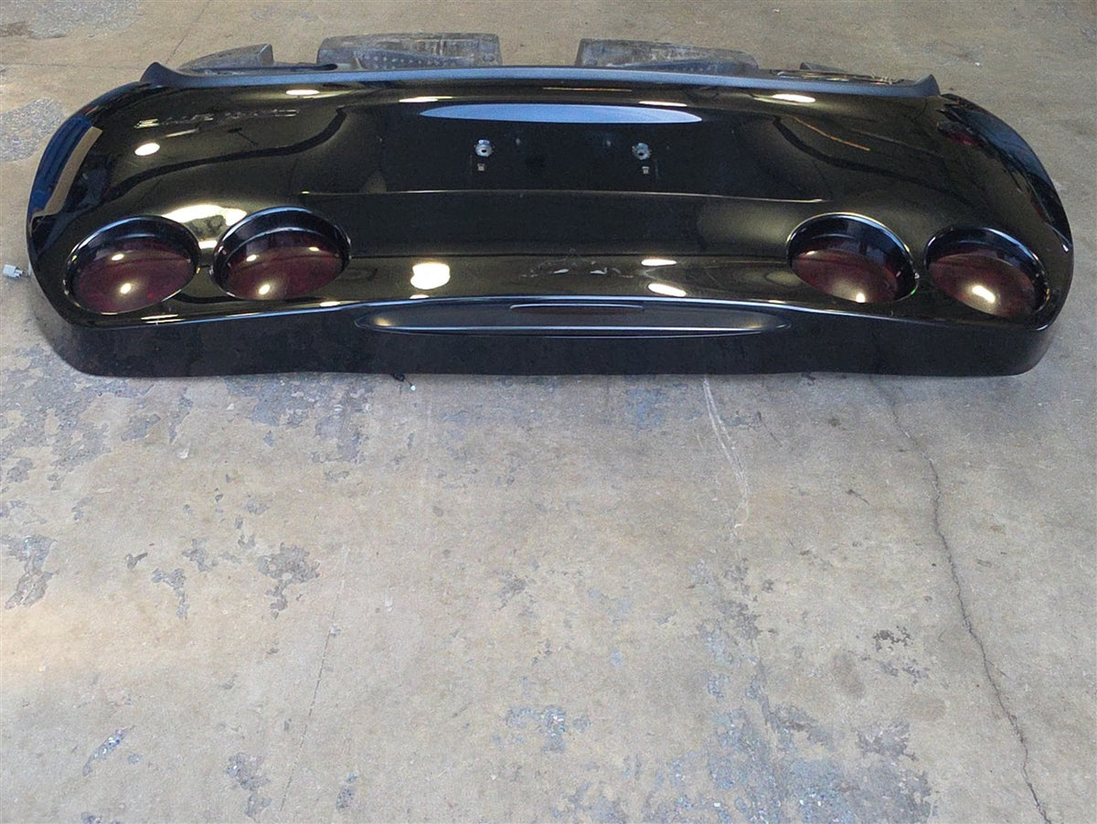 Used OEM 2005-2013 CORVETTE C6 REAR BUMPER ASSEMBLY WITH TAIL LIGHTS, actual item photo 9