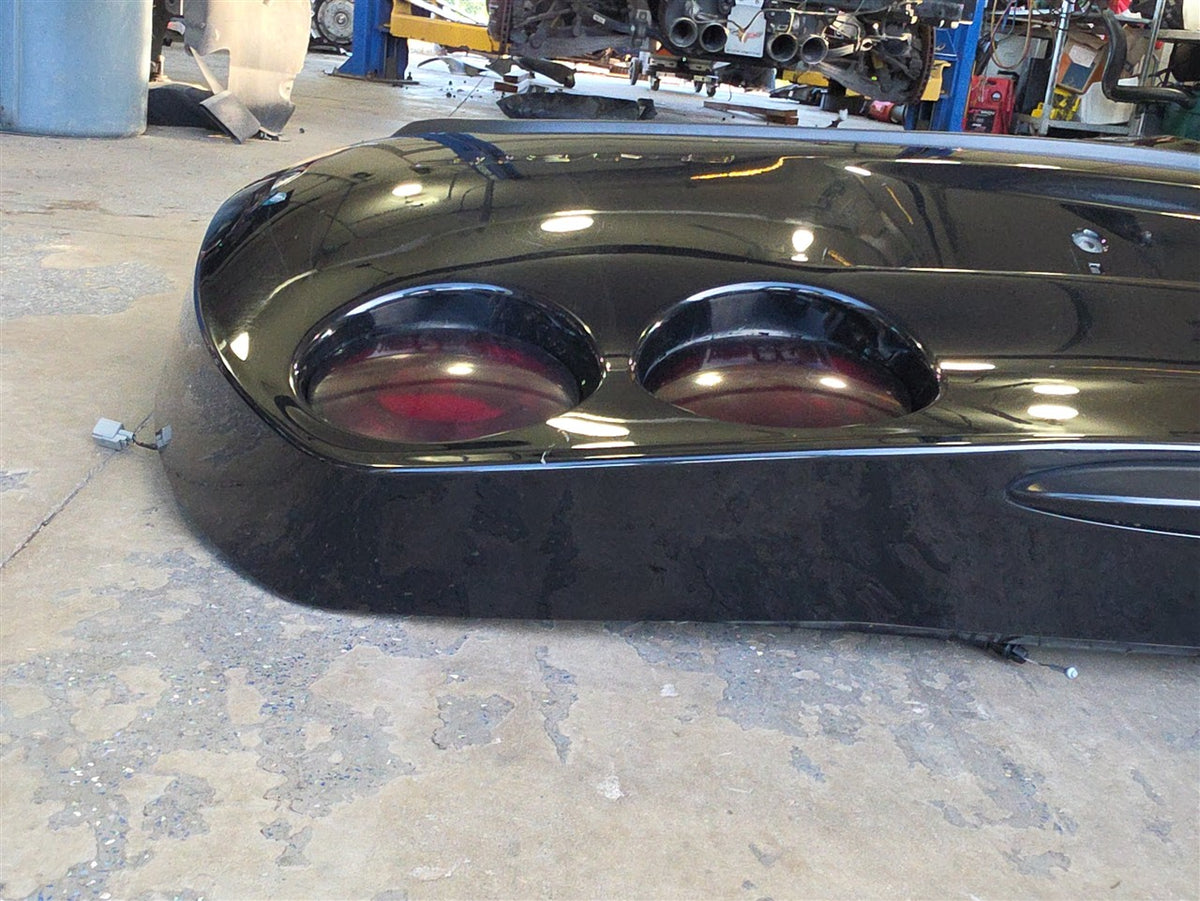 Used OEM 2005-2013 CORVETTE C6 REAR BUMPER ASSEMBLY WITH TAIL LIGHTS, actual item photo 12