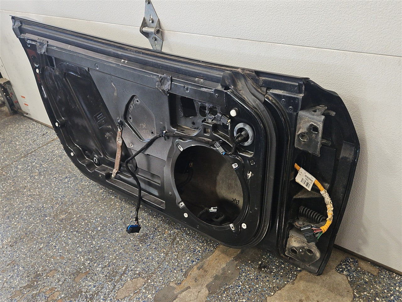Used OEM 2005-2013 CORVETTE C6 OEM FRONT DOOR DRIVER LH BLACK NO, actual item photo 9