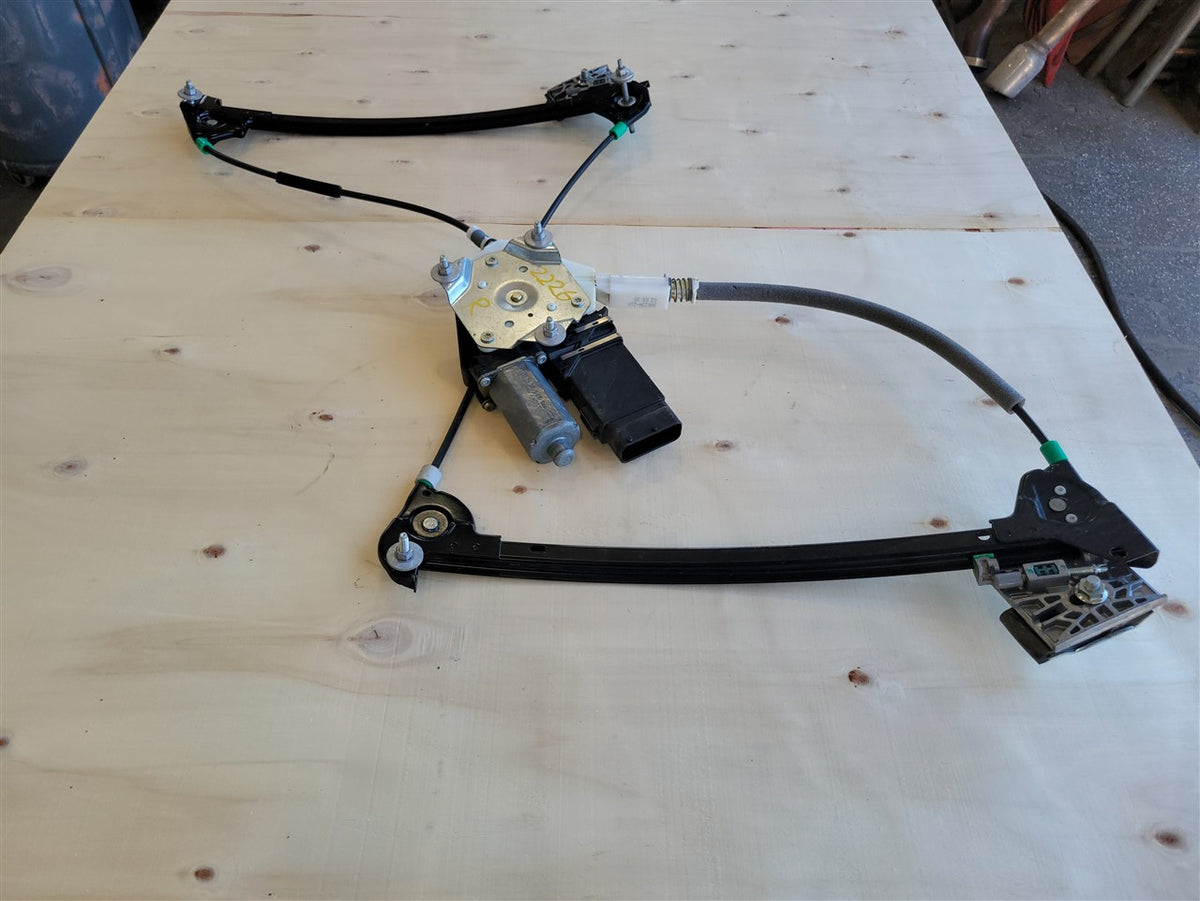 Used OEM 2005-2013 CORVETTE C6 OEM FRONT DOOR WINDOW MOTOR &, actual item photo 3