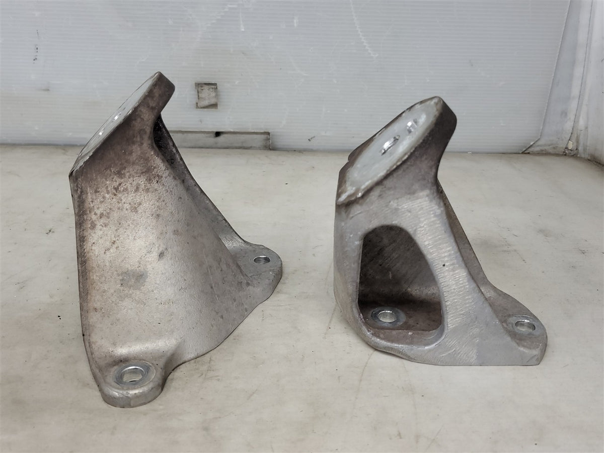 Used OEM 2005-2013 CORVETTE C6 OEM ENGINE MOUNT BRACKETS PAIR LH RH, actual item photo 3