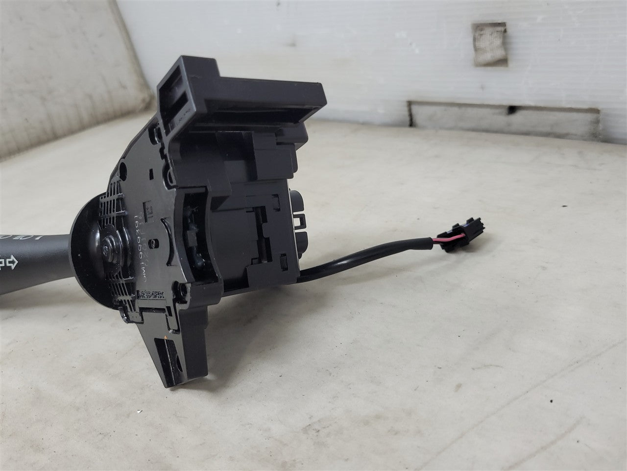 Used OEM 2005-2009 CORVETTE C6 2005-2009 STS 2004-2009 XLR TURN, actual item photo 3