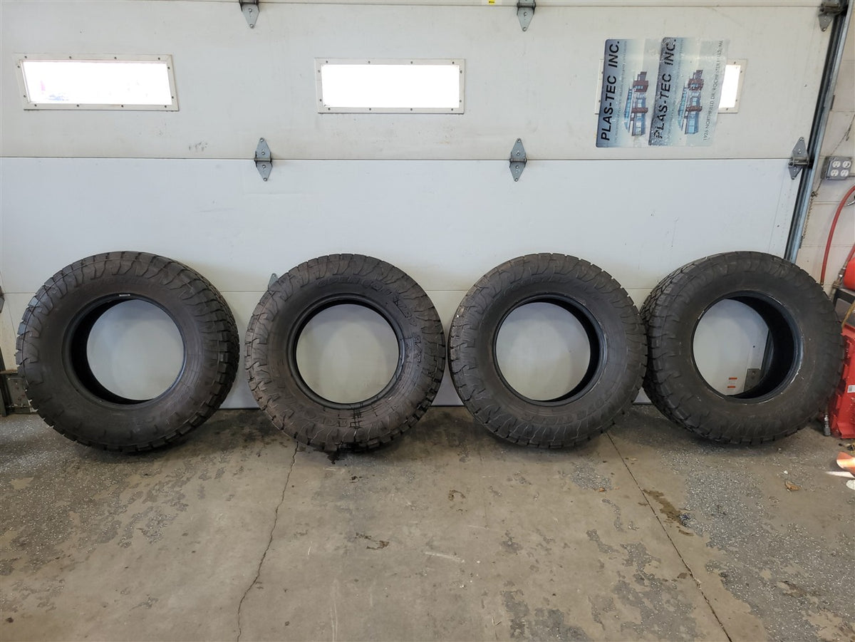Used OEM TOYO OPEN COUNTRY A/T III 295/70R18 SET OF 4 TIRES 16/32, actual item photo 18