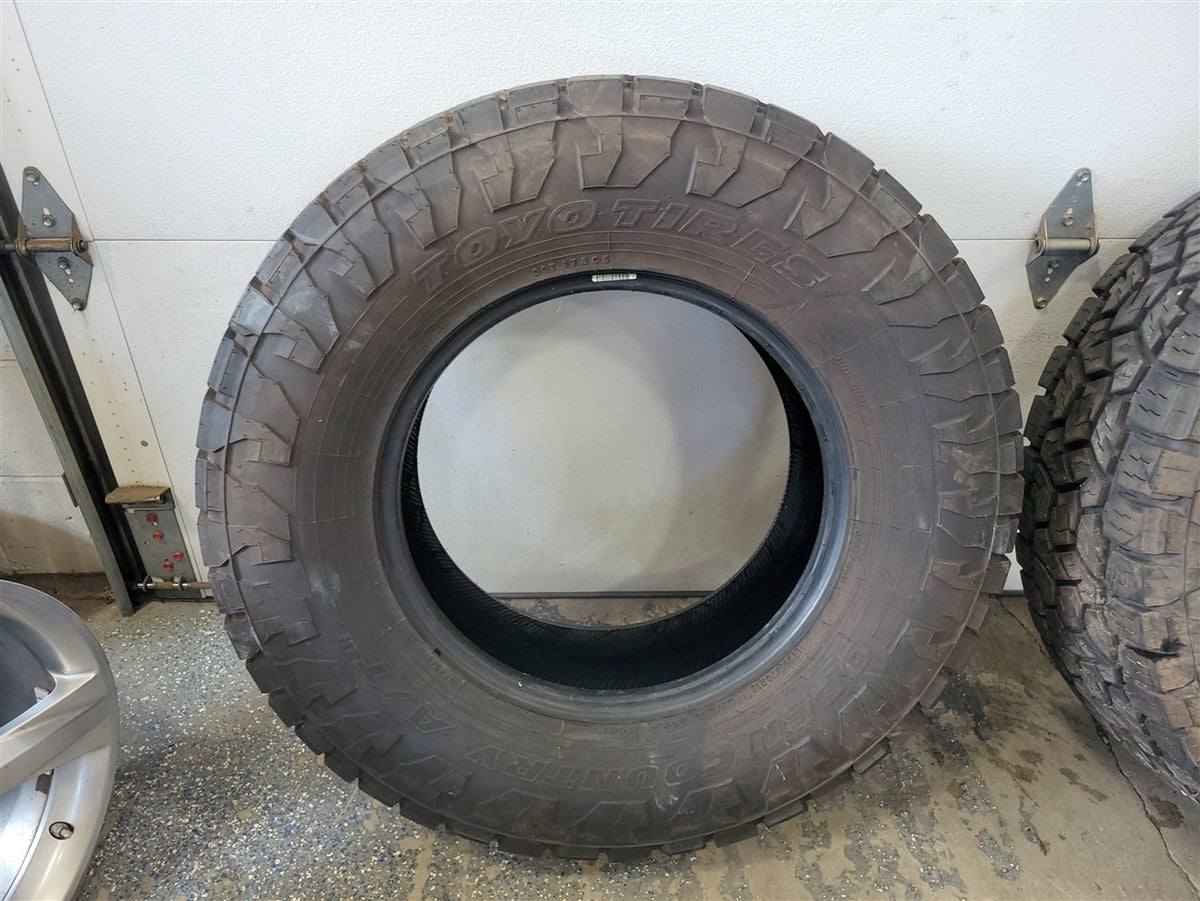 Used OEM TOYO OPEN COUNTRY A/T III 295/70R18 SET OF 4 TIRES 16/32, actual item photo 22