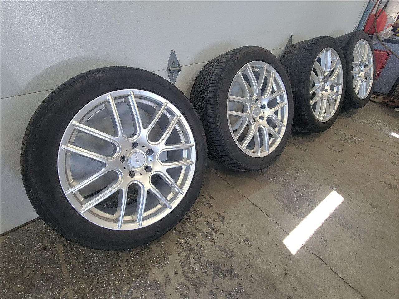 Used OEM 2012-2015 CAMARO VISION 426 CROSS II WHEELS & TIRES 20X8 5, actual item photo 3