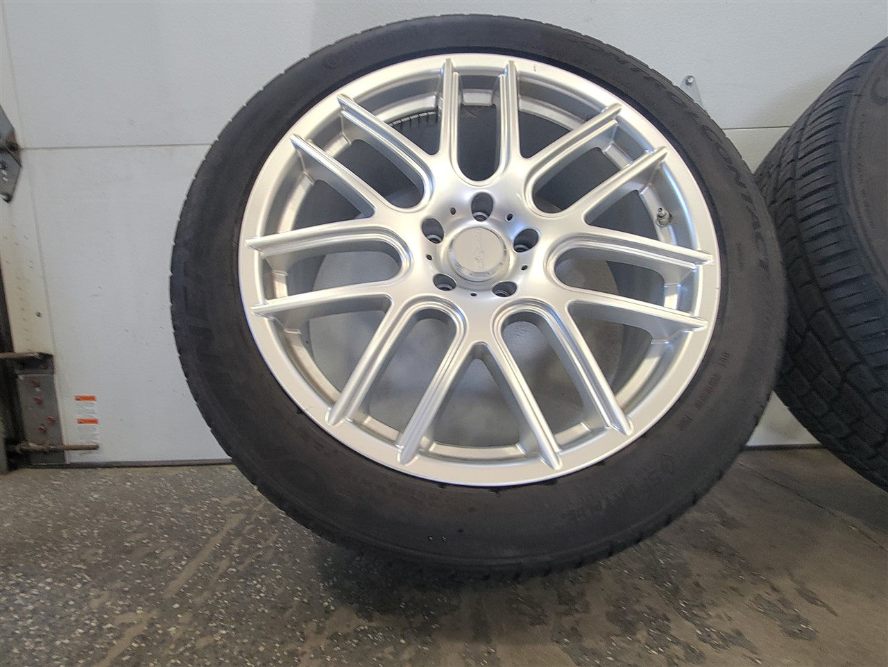 Used OEM 2012-2015 CAMARO VISION 426 CROSS II WHEELS & TIRES 20X8 5, actual item photo 10