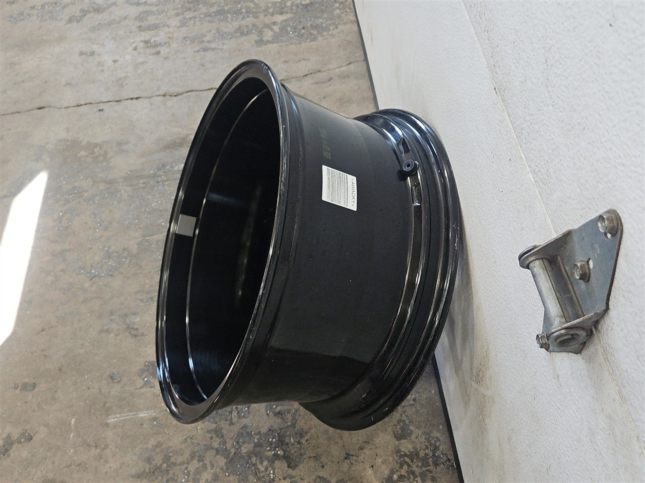 Used OEM 2022-2026 SIERRA SILVERADO SUBURBAN TAHOE 18X8 5 AEV BISON, actual item photo 15