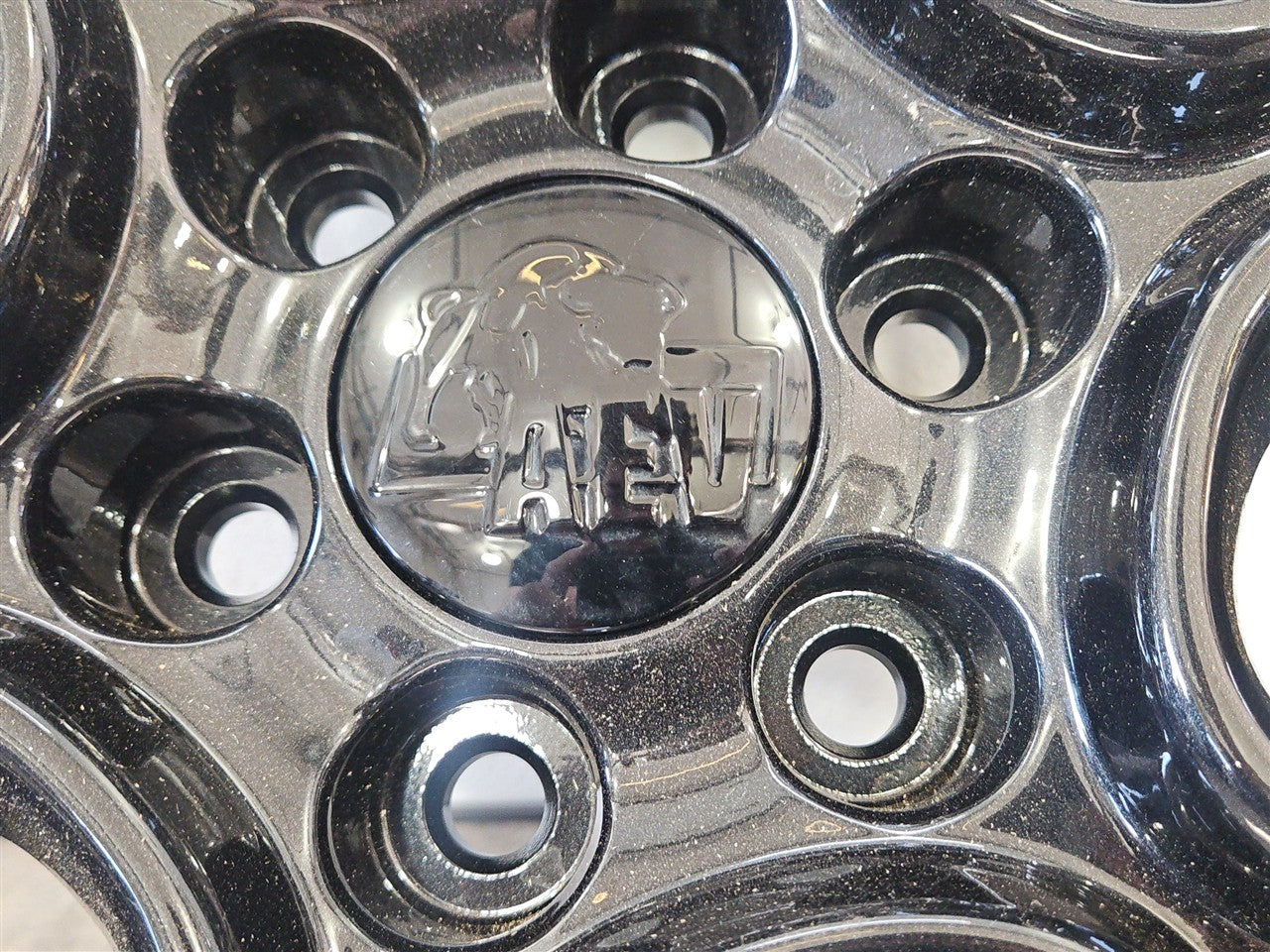 Used OEM 2022-2026 SIERRA SILVERADO SUBURBAN TAHOE 18X8 5 AEV BISON, actual item photo 9