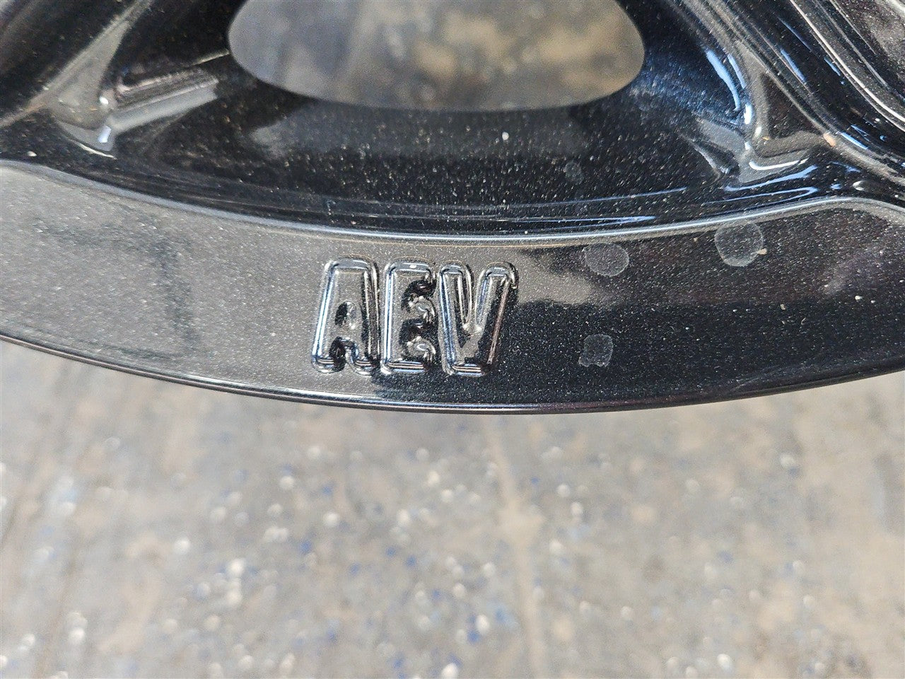 Used OEM 2022-2026 SIERRA SILVERADO SUBURBAN TAHOE 18X8 5 AEV BISON, actual item photo 10
