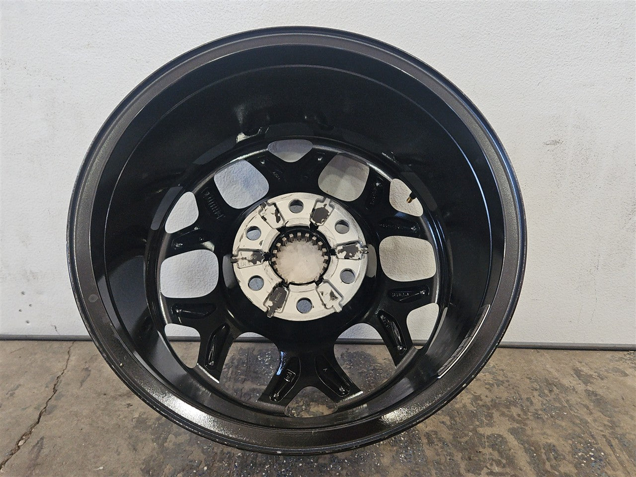 Used OEM 2022-2026 SIERRA SILVERADO SUBURBAN TAHOE 18X8 5 AEV BISON, actual item photo 17