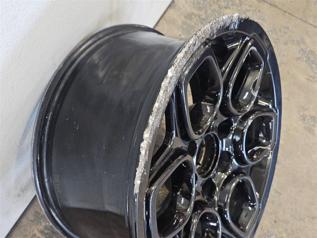 Used OEM 2022-2026 SIERRA SILVERADO 18X8 5 AEV BISON BLACK WHEEL, actual item photo 15