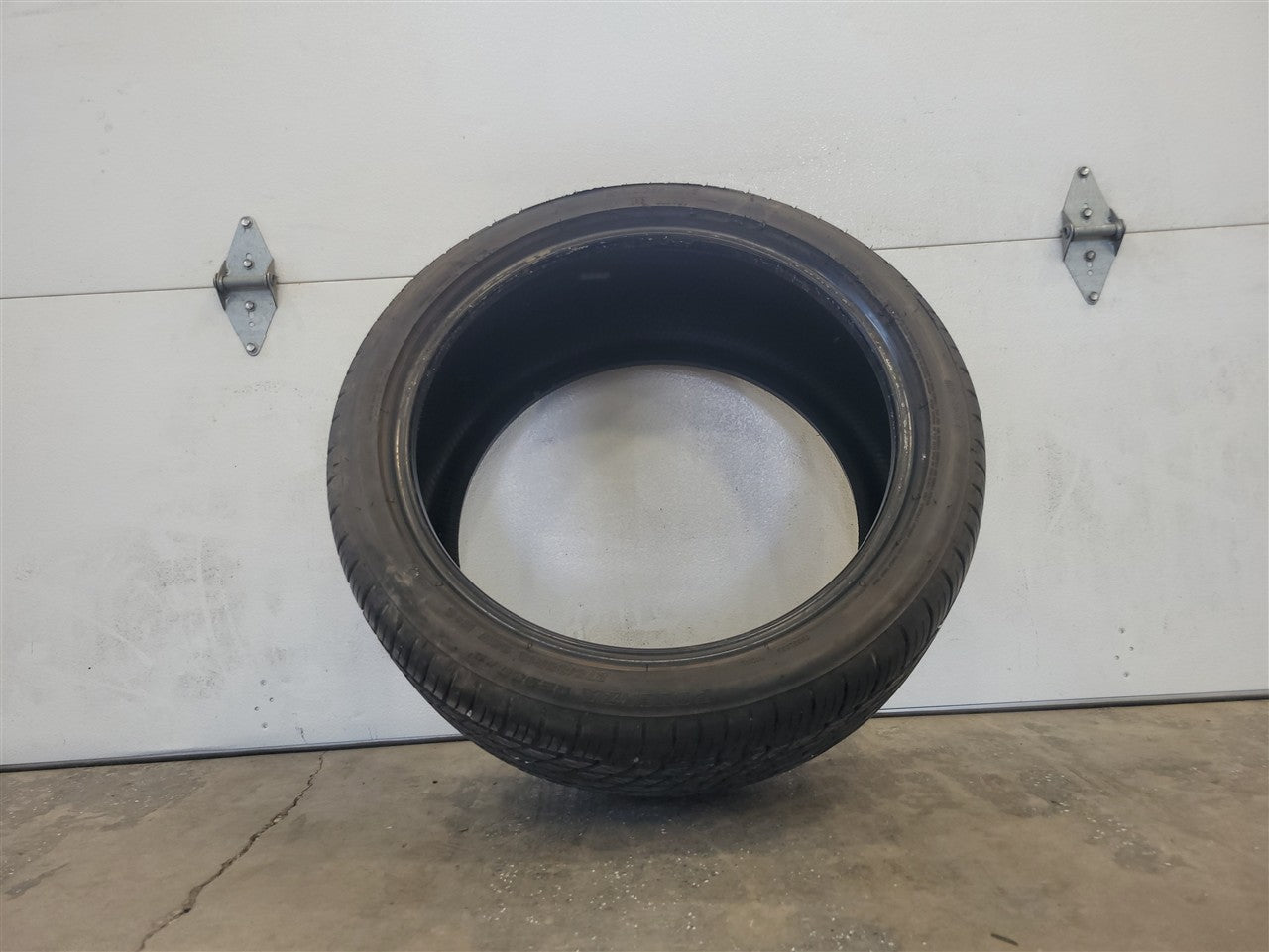 Used OEM BRIDGESTONE POTENZA RE980AS 275/35R18 TIRE 9/32 TREAD DEPTH, actual item photo 1