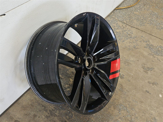 Used OEM 2016-2024 CAMARO 20 INCH REAR WHEEL 20X9 5 BLACK WITH RED, actual item photo 2