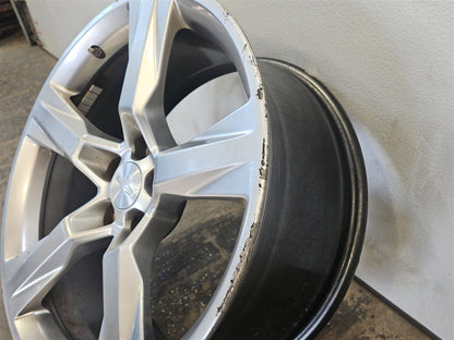 Used OEM 2016-2018 CAMARO FRONT 20X8 5 SILVER 5 SPOKE WHEEL, actual item photo 9