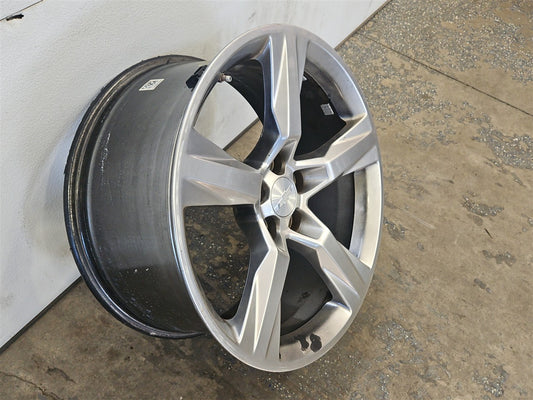 Used OEM 2016-2018 CAMARO REAR 20X9 5 SILVER 5 SPOKE WHEEL, actual item photo 2