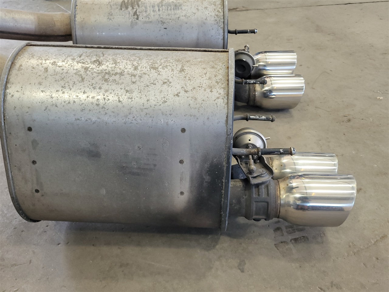 Used OEM 2005-2013 CORVETTE C6 OEM NPP BI-MODE EXHAUST MUFFLERS 2 5, actual item photo 5