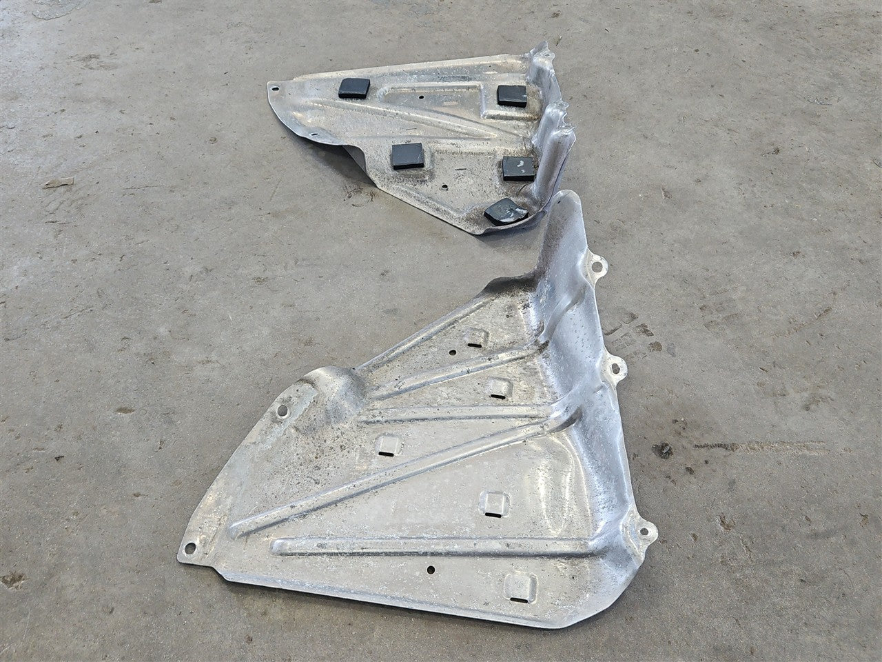 Used OEM 2003-2014 CORVETTE C5 C6 FUEL TANK HEAT SHIELDS MOUNTING, actual item photo 2