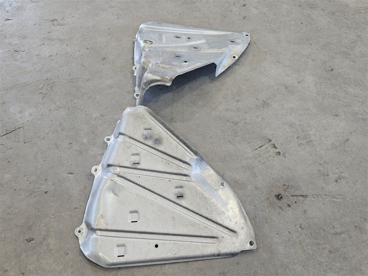 Used OEM 2003-2014 CORVETTE C5 C6 FUEL TANK HEAT SHIELDS MOUNTING, actual item photo 5