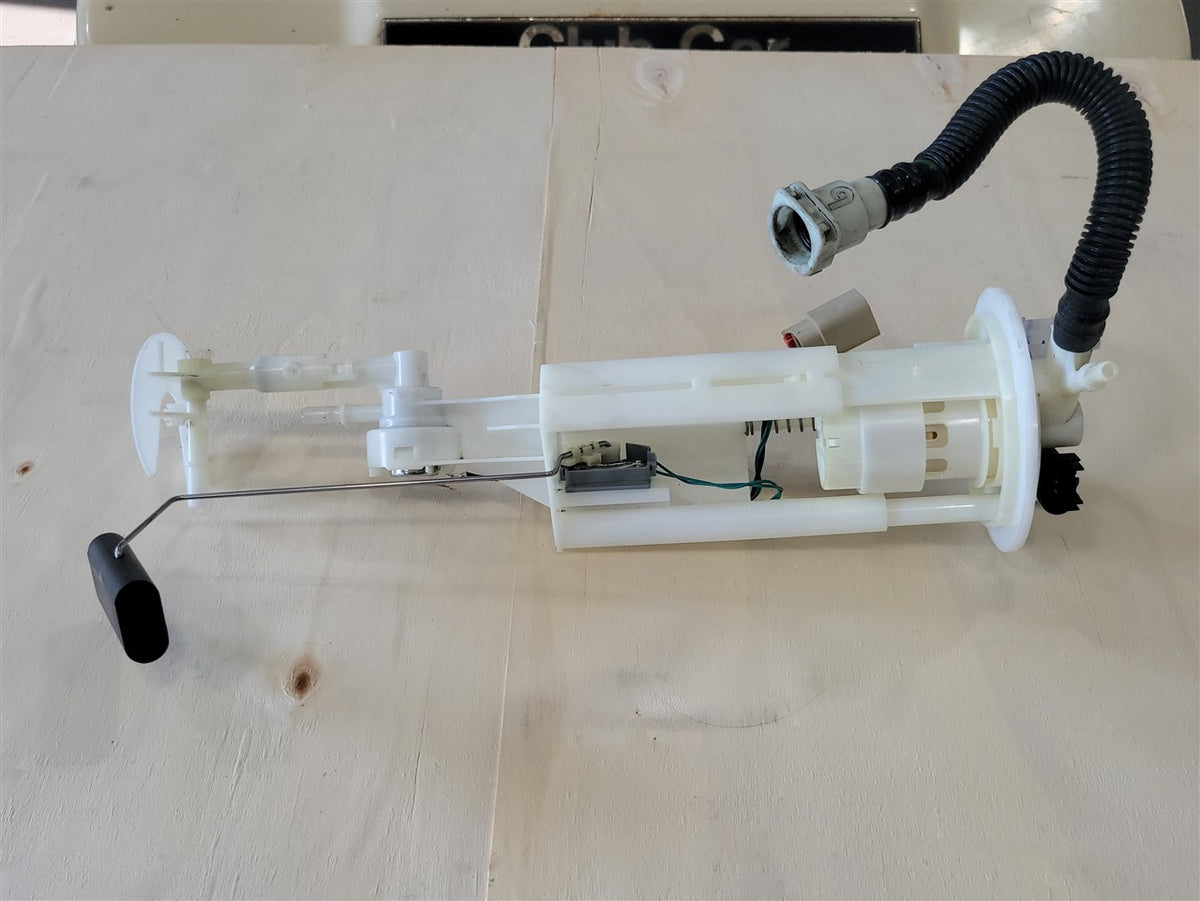 Used OEM 2004-2013 CORVETTE C6 FUEL TRANSFER PUMP ASSEMBLY PASSENGER, actual item photo 1