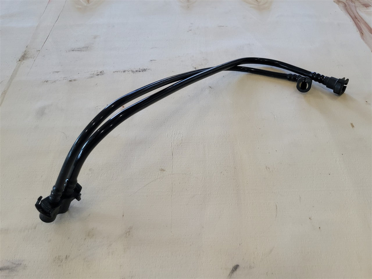 Used OEM 2003-2013 CORVETTE C5 RH PASSENGER FUEL FEED & RETURN, actual item photo 3