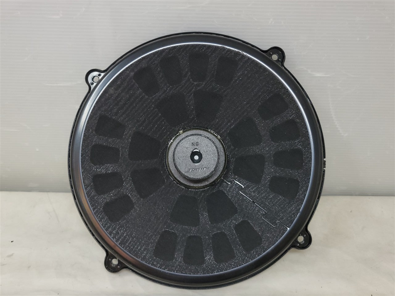 Used OEM 2011 CORVETTE FRONT DOOR BOSE SPEAKER 25972197, actual item photo 1