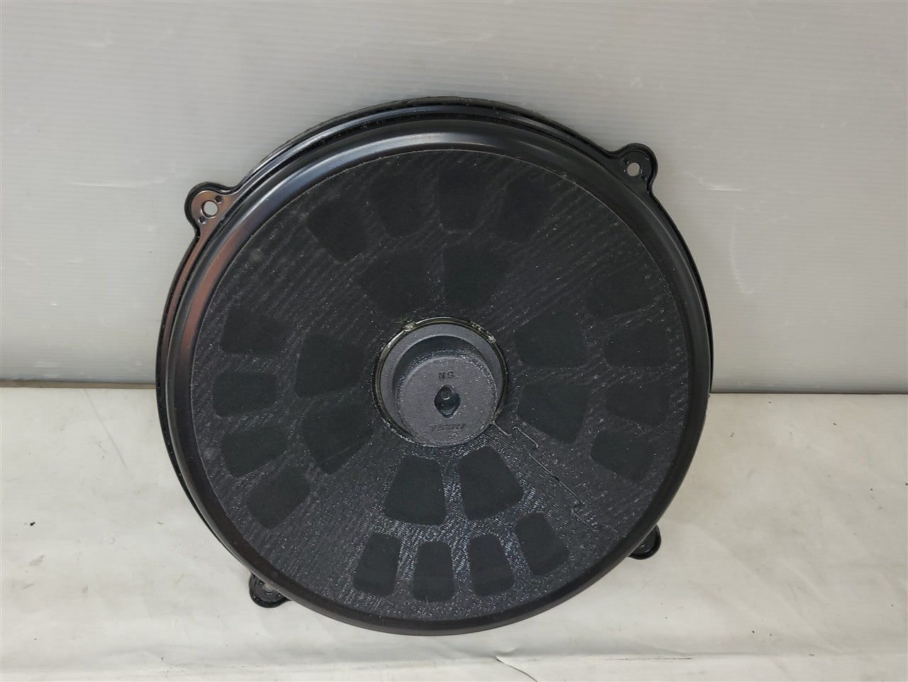 Used OEM 2011 CORVETTE FRONT DOOR BOSE SPEAKER 25972197, actual item photo 3