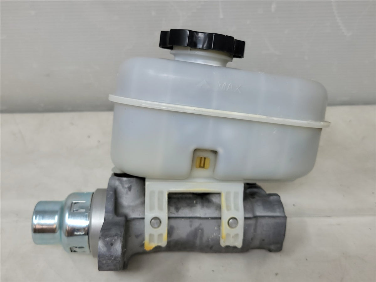 Used OEM 2009-2013 CORVETTE C6 2009 XLR BRAKE MASTER CYLINDER 69K, actual item photo 1