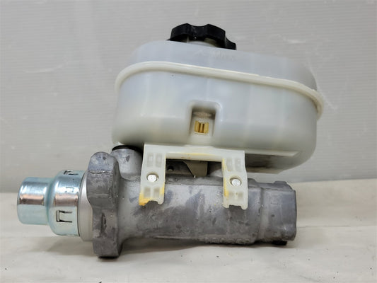 Used OEM 2009-2013 CORVETTE C6 2009 XLR BRAKE MASTER CYLINDER 69K, actual item photo 2