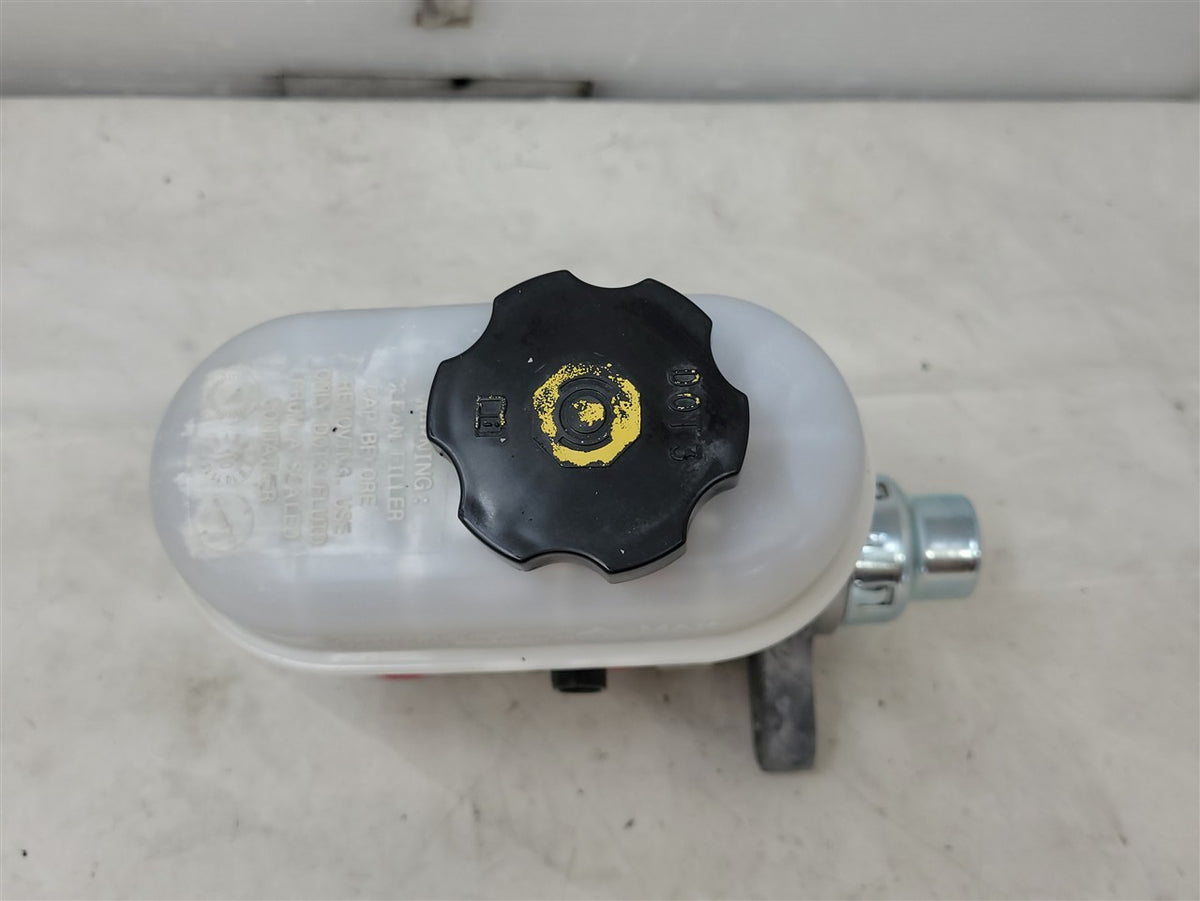 Used OEM 2009-2013 CORVETTE C6 2009 XLR BRAKE MASTER CYLINDER 69K, actual item photo 5