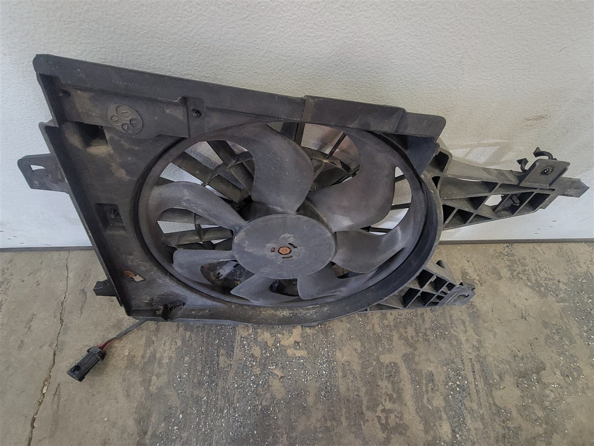 Used OEM 2005-2013 CORVETTE C6 / 2005-2009 XLR OEM ENGINE RADIATOR, actual item photo 3