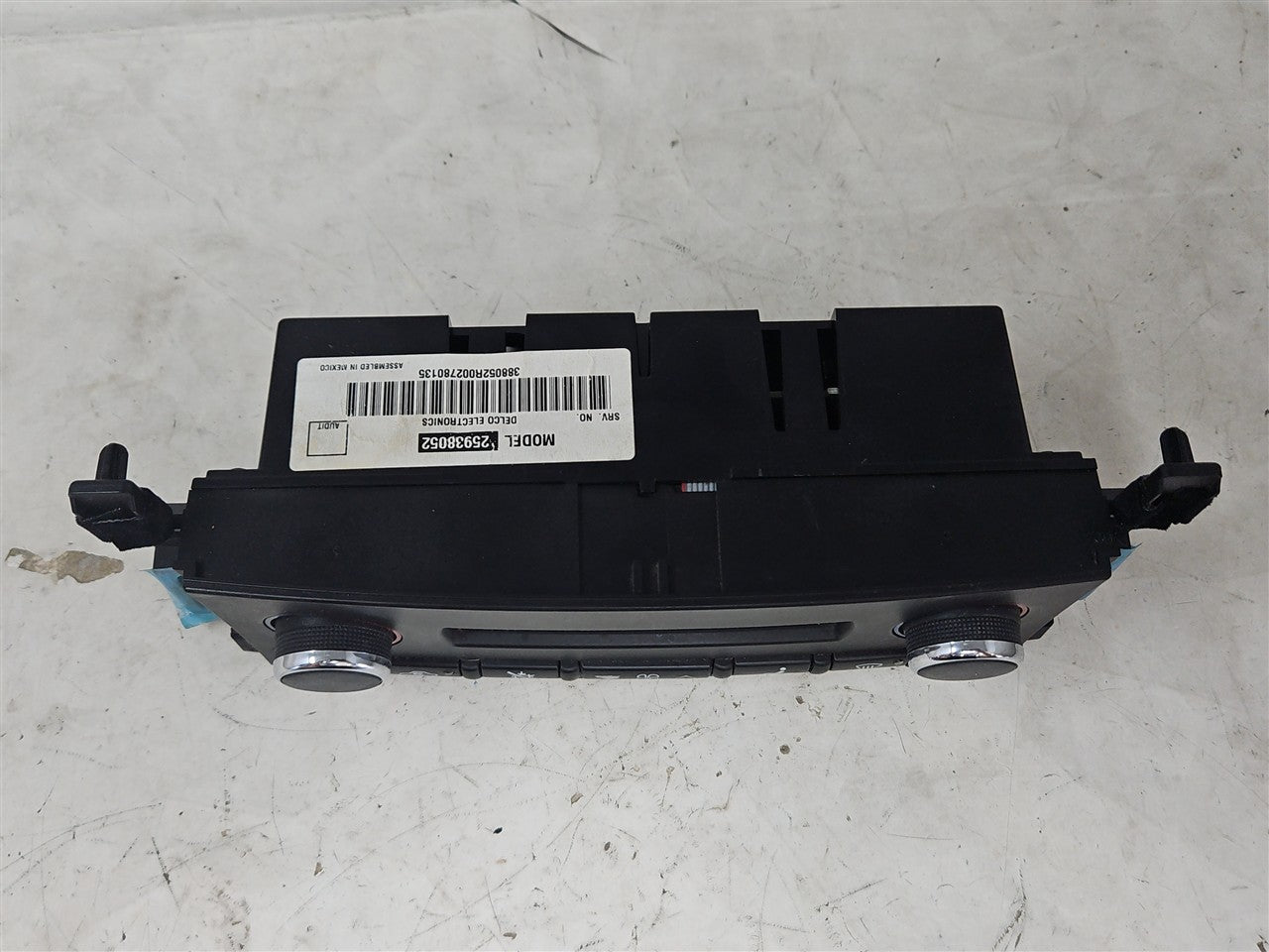 Used OEM 2005-2013 CORVETTE C6 DIGITAL CLIMATE TEMPERATURE CONTROLS, actual item photo 5