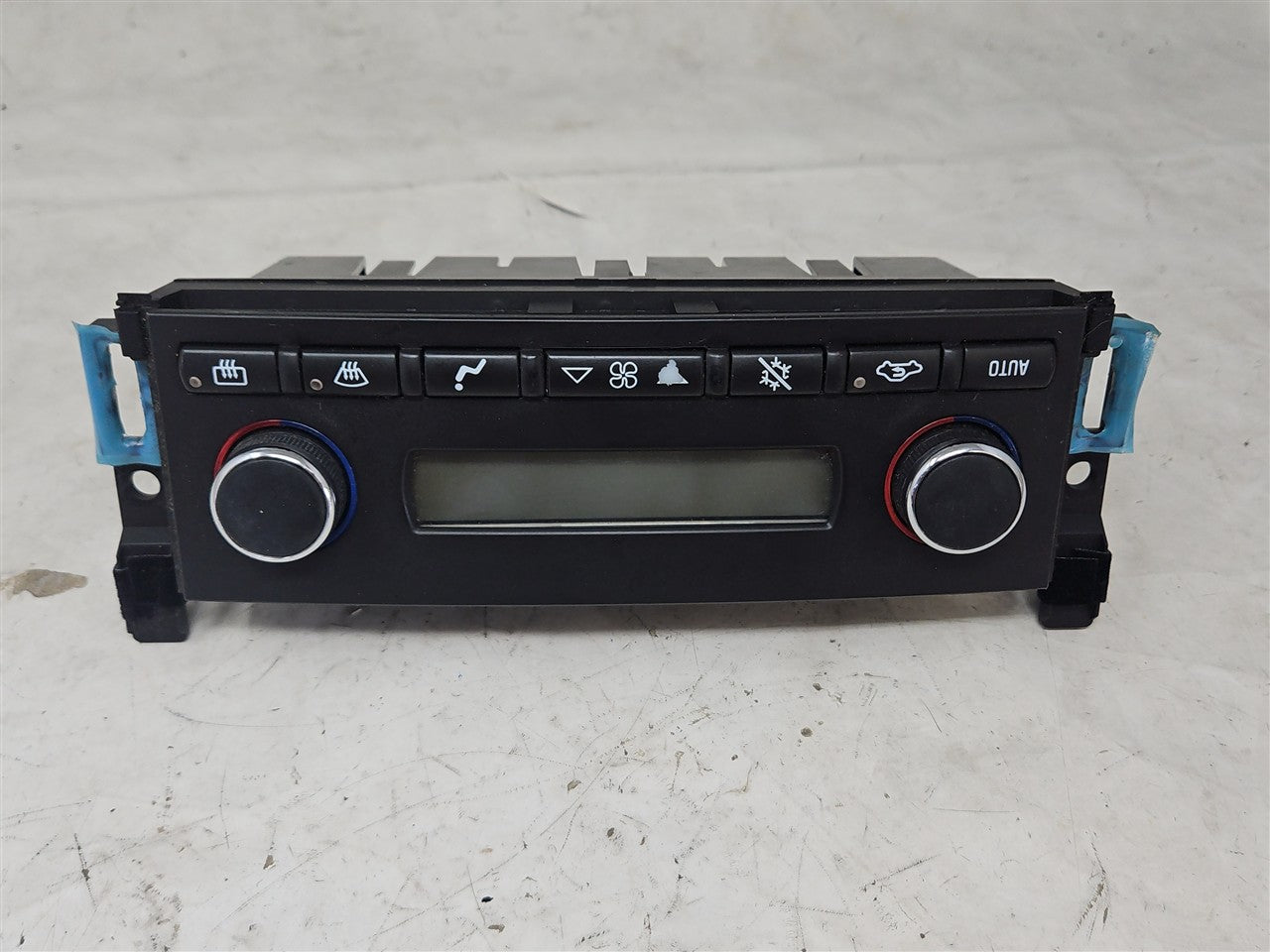 Used OEM 2005-2013 CORVETTE C6 DIGITAL CLIMATE TEMPERATURE CONTROLS, actual item photo 6