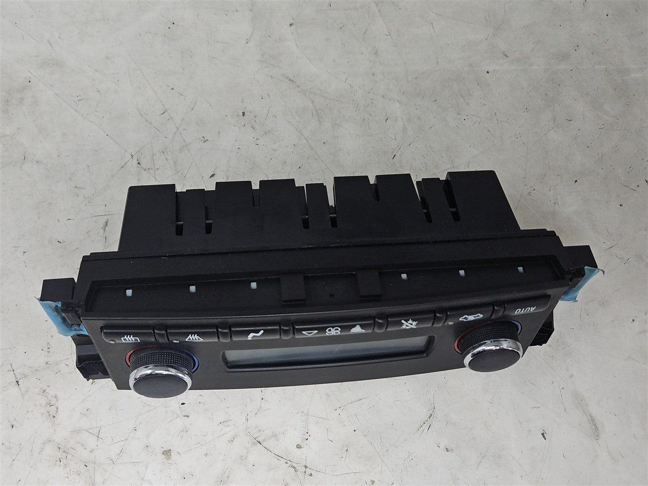 Used OEM 2005-2013 CORVETTE C6 DIGITAL CLIMATE TEMPERATURE CONTROLS, actual item photo 10