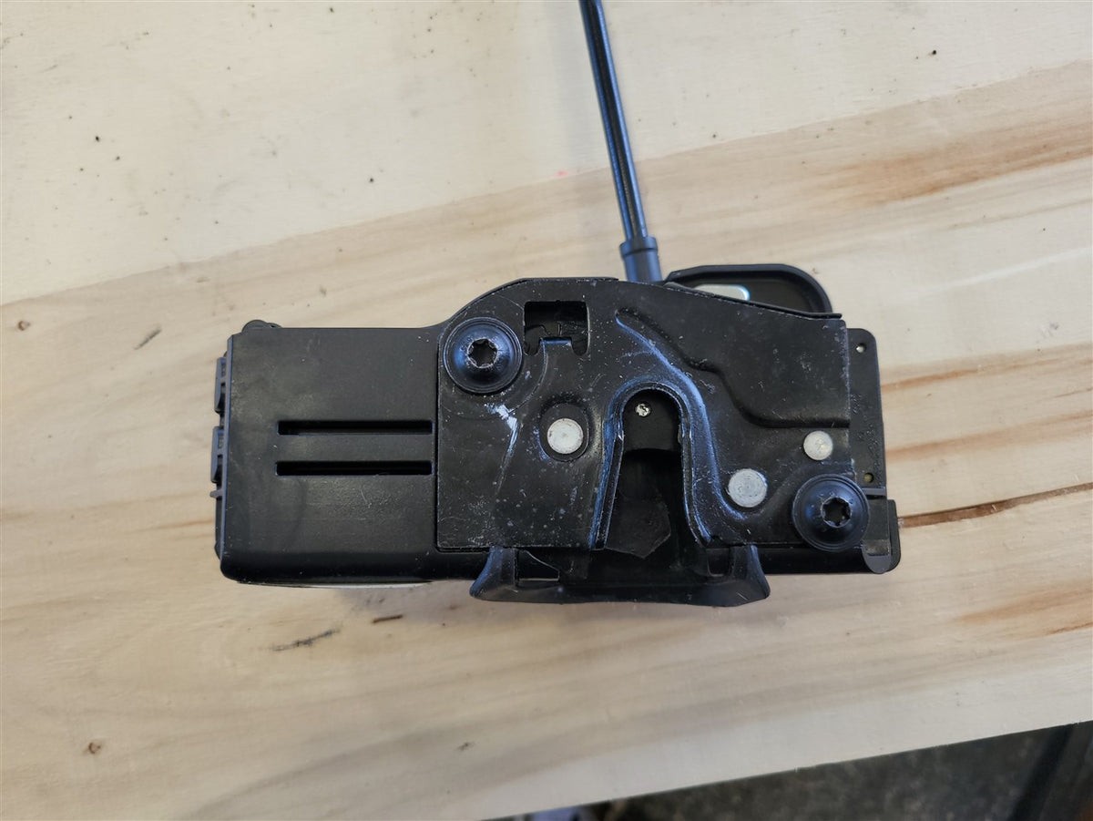 Used OEM 2005-2013 CORVETTE C6 OEM PASSENGER RH DOOR LATCH AND, actual item photo 11