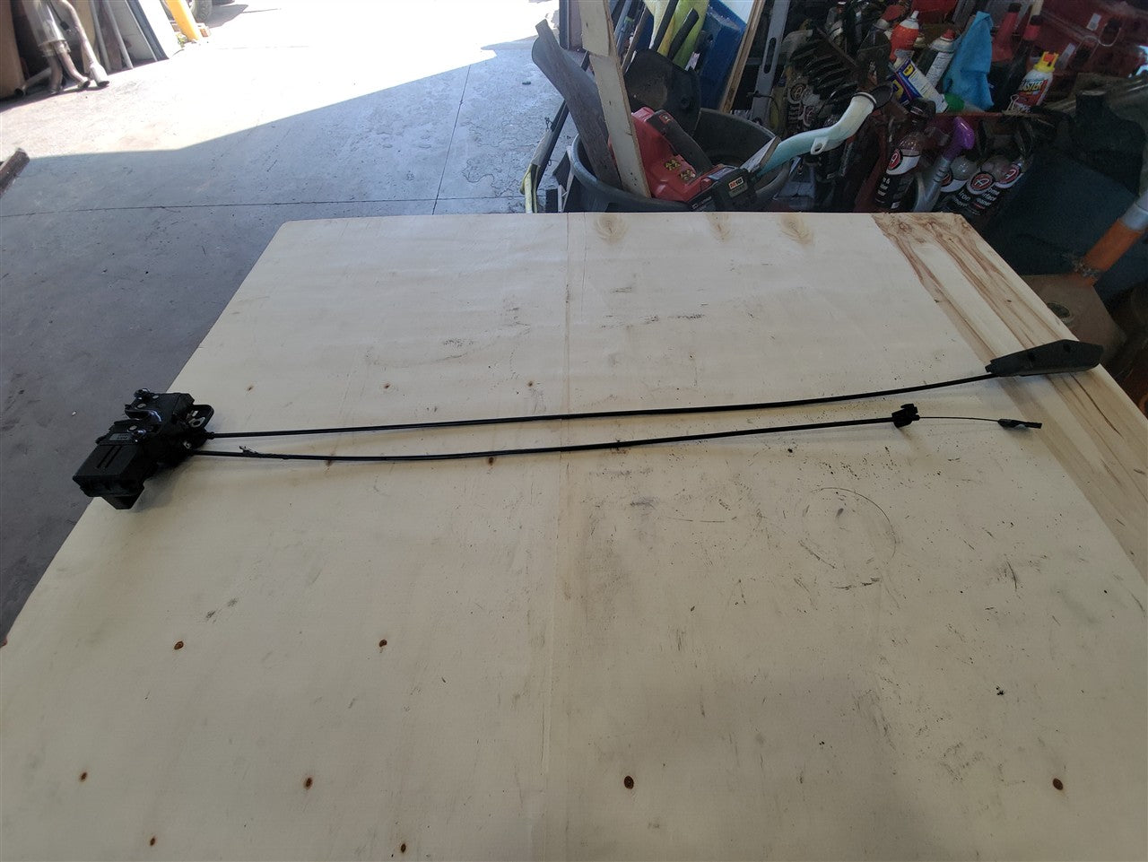 Used OEM 2005-2013 CORVETTE C6 DOOR LATCH AND EMERGENCY RELEASE, actual item photo 1