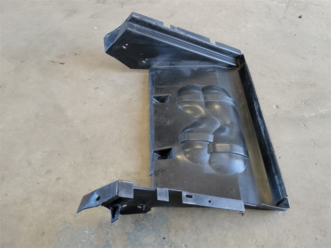 Used OEM 2005-2013 CORVETTE C6 FRONT RADIATOR SHROUD AIR BAFFLE, actual item photo 12