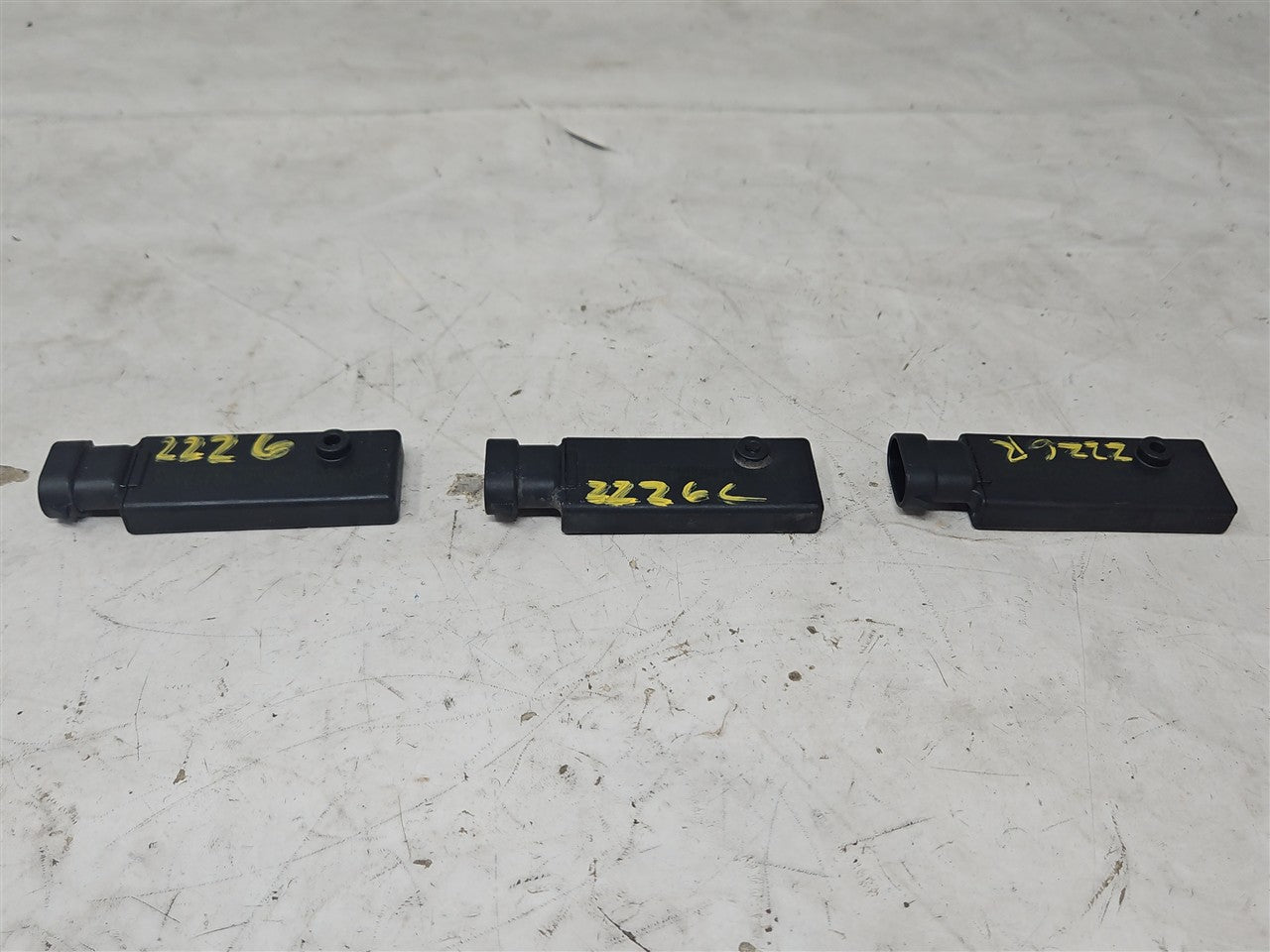 Used OEM 2005 CORVETTE XLR C6 SET OF 3 KEYLESS ENTRY ANTENNA MODULES, actual item photo 4